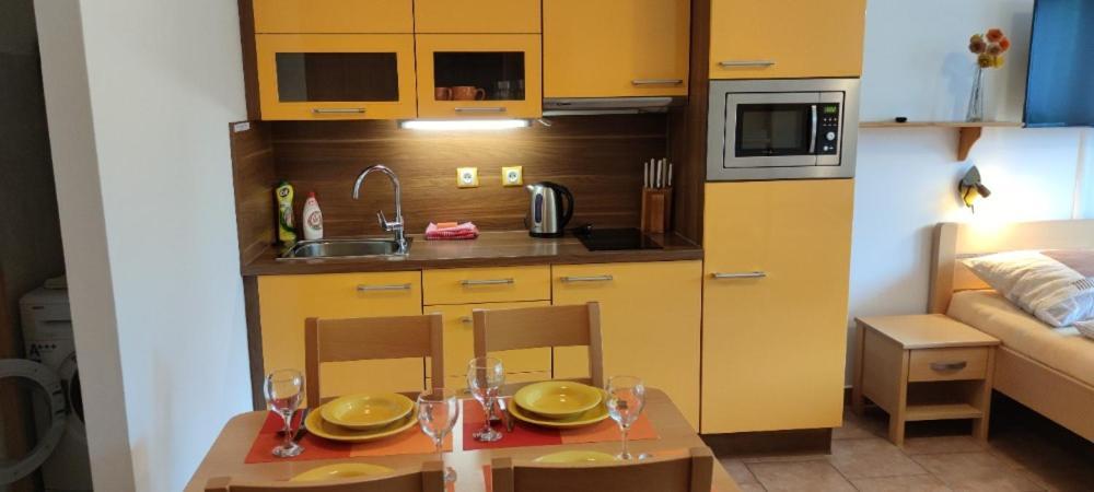 U Machacku - Lipno Apartment