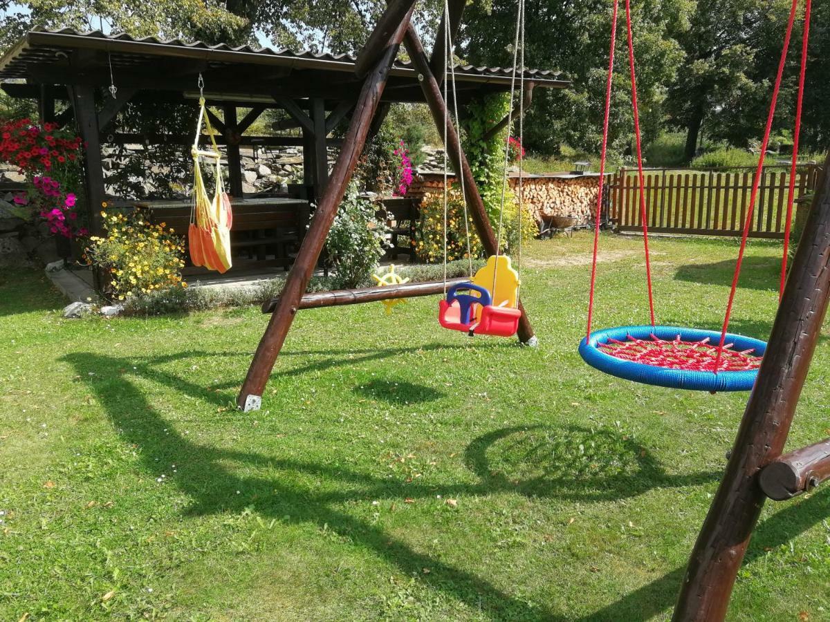 U Machacku - Lipno Apartment